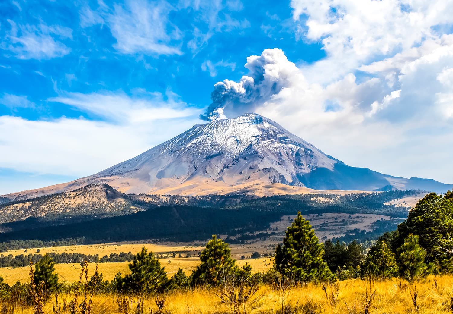 Amaneceres en los volcanes del Estado de México: Miradores secretos del Popocatépetl desde Villa del Carbón